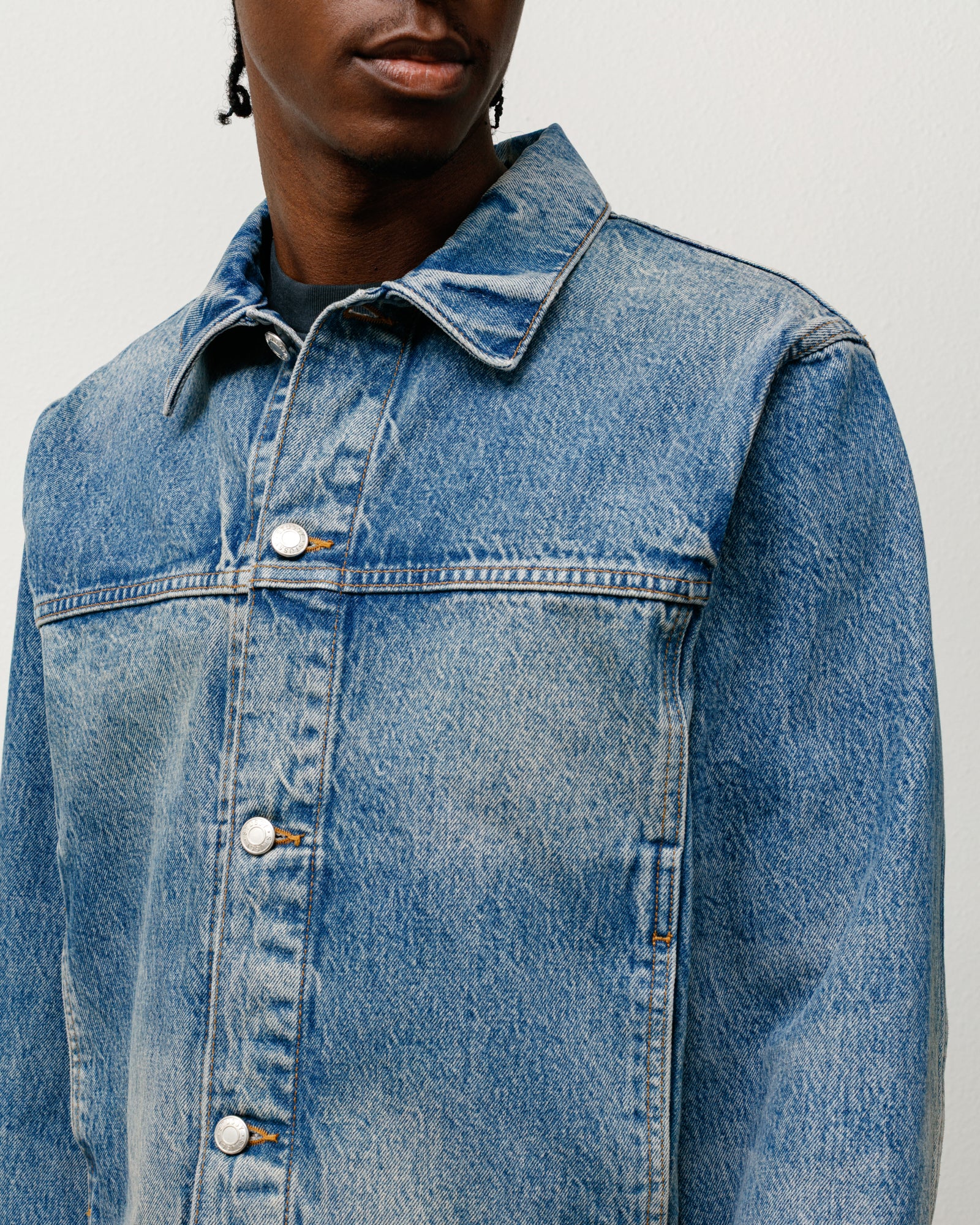 DENIM TRUCKER JACKET - Image 2