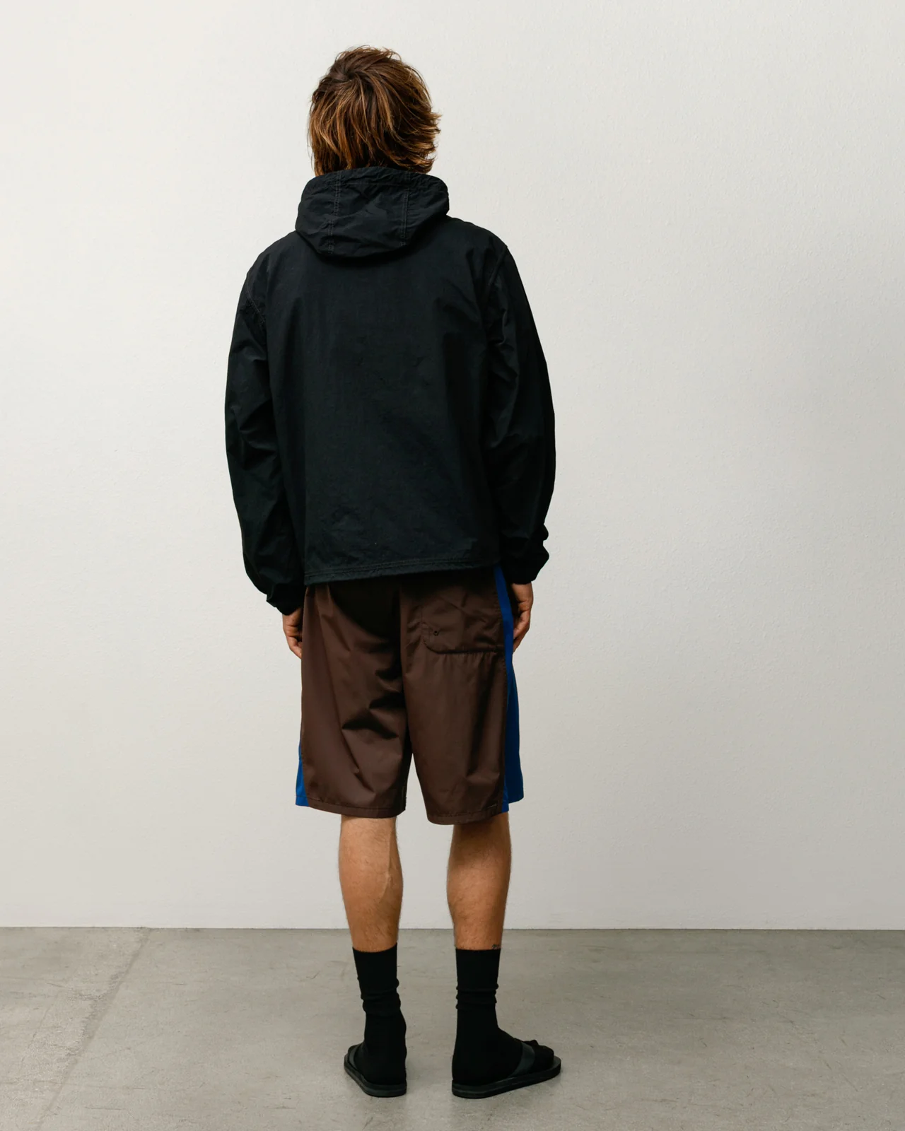 LIGHTWEIGHT HOODED JACKET - Image 2