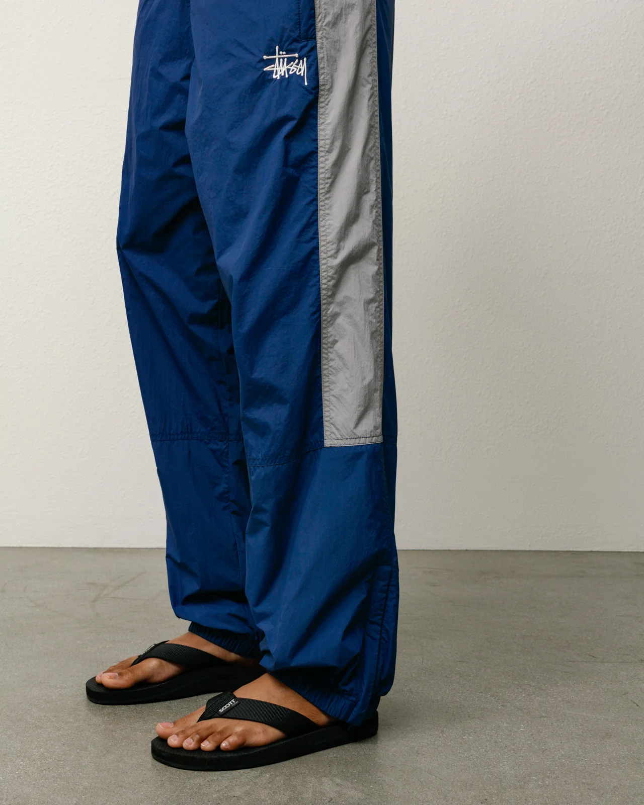 NYLON TRACK PANT - Image 4