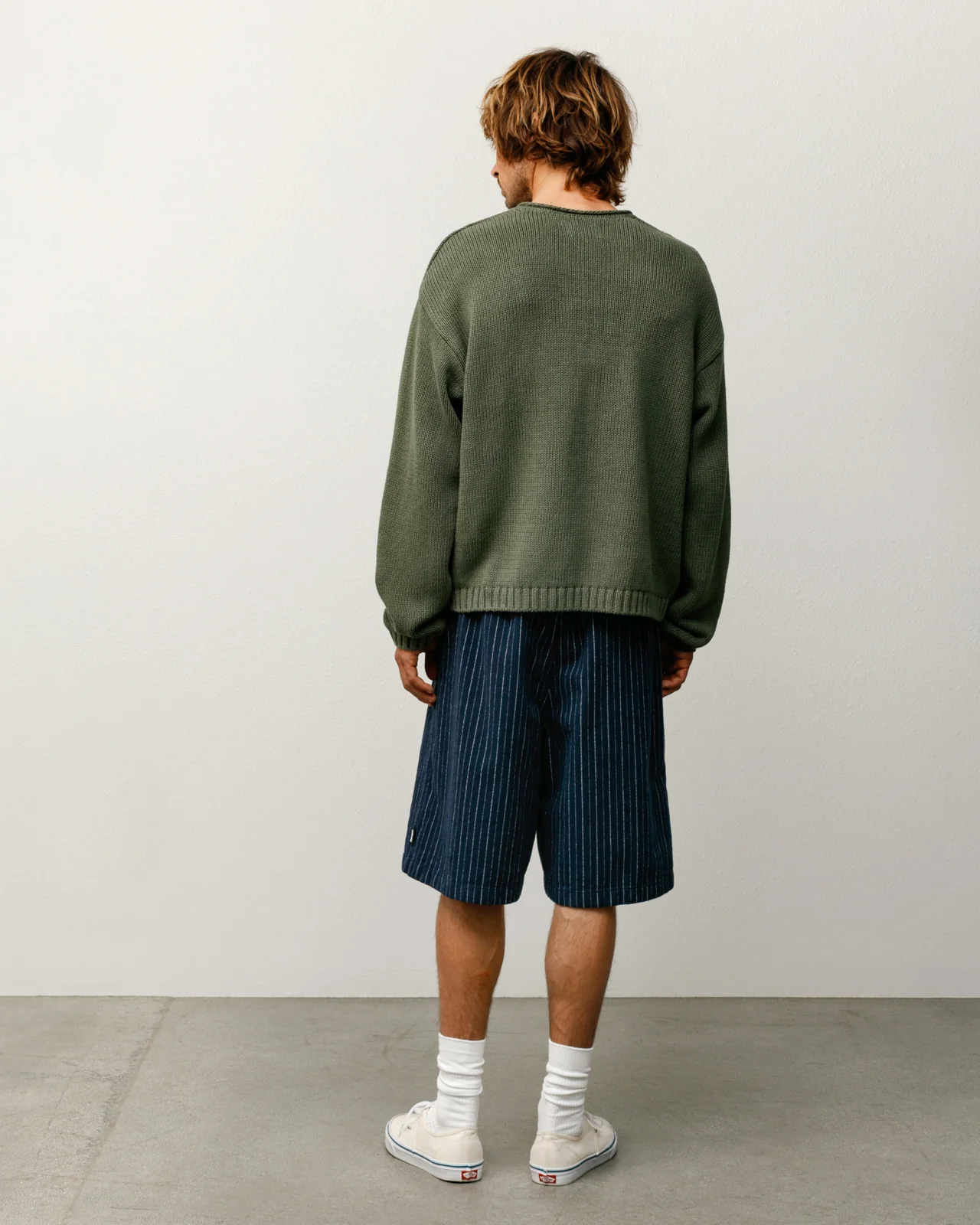 ROLL V NECK SWEATER - Image 3