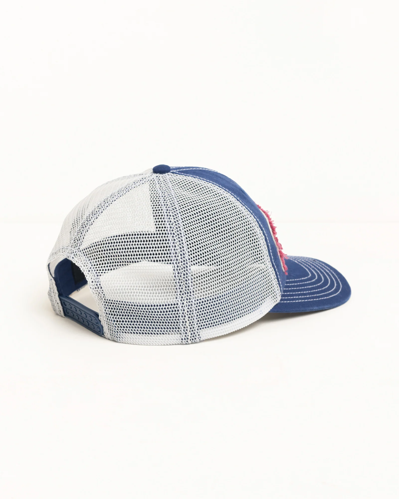 BURLY THREADS TRUCKER - Image 3