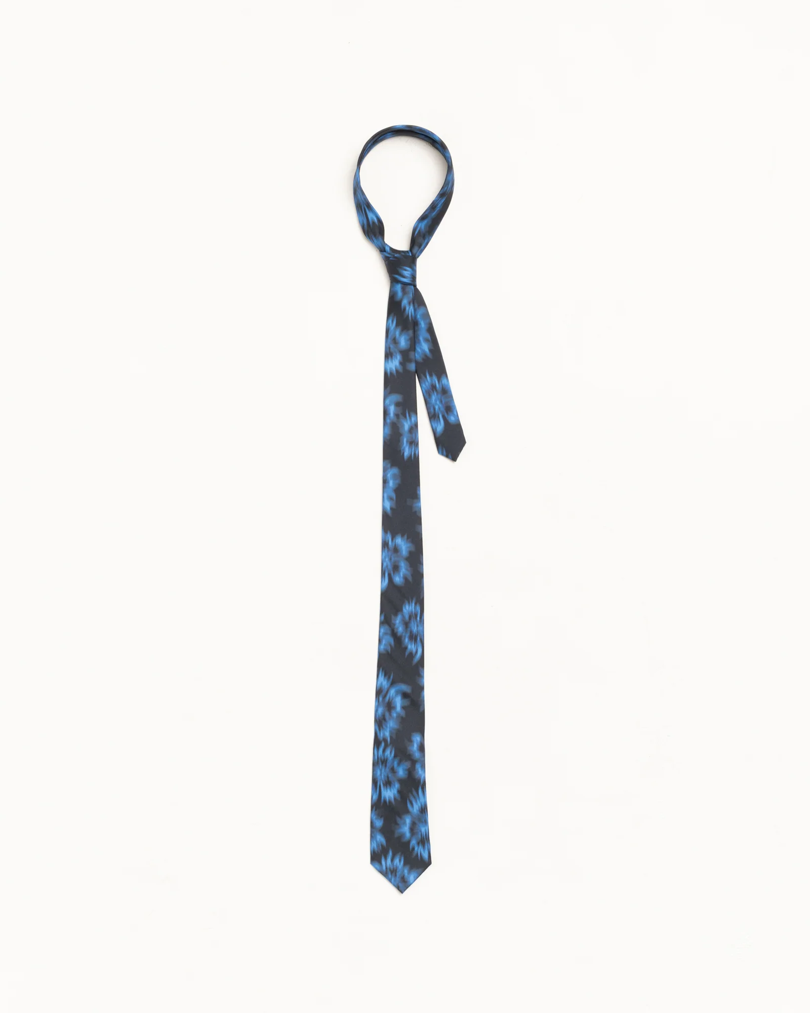 MOTION FLOWER TIE - Image 2